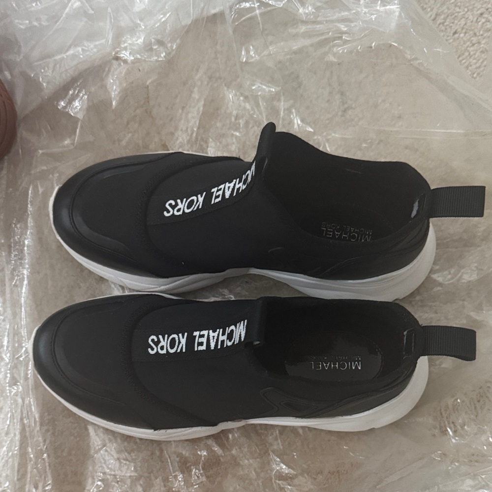 MICHAEL Michael Kors Black and White Slip-On Sneakers
